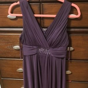 Jessica Howard Size 8P cocktail dress-deep purple